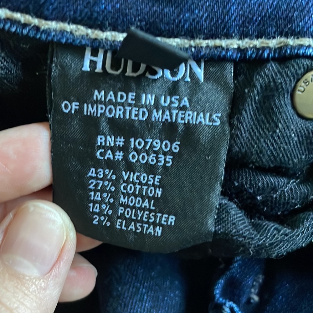 Hudson size 25 jean - Picture 6 of 6